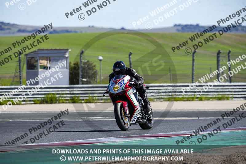 Circuito de Navarra;Spain;event digital images;motorbikes;no limits;peter wileman photography;trackday;trackday digital images